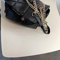 Handtasje Zwart, gemeldet von RRReis IJssel-Vecht Zwartsluis über iLost