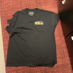 İLost kullanarak ibis Styles Rotterdam Ahoy tarafından bildirildiği gibi Gömlek