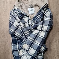 Jacket, as reported by RRReis Trein Amersfoort / Ede-Wageningen using iLost