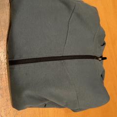 Chaleco Groen, segundo informou Pathé Ede usando iLost