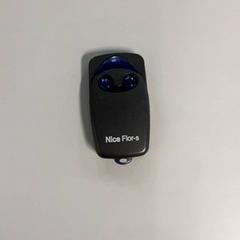 Control remoto Nice Flor-s, ha sido reportado por Vrije Universiteit Brussel (VUB) con iLost