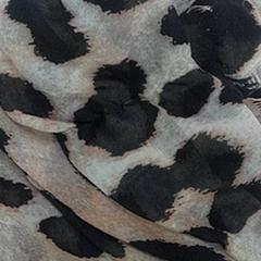 قلادة Brun et noir، كما تم الإبلاغ عنه بواسطة IKEA Arlon عبر iLost