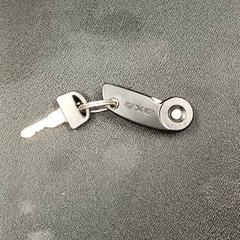 Clau de bicicleta fiets, segons ha informat Qbuzz GD Groningen Peizerweg mitjançant iLost