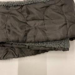 マフラー がiLostで IKEA神戸 によって報告されました