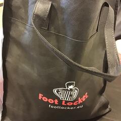 토트 백, iLost를 사용하여 Qbuzz U-OV에 보고됨