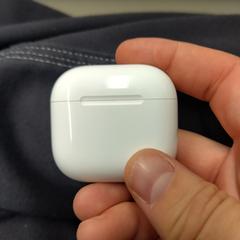 Airpod case, ha sido reportado a iLost