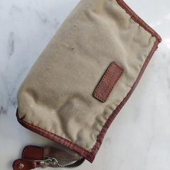 Tasje (Marc O'polo) met bril, jak zgłoszono do iLost