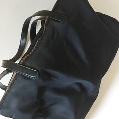 Väska - handtas, rapporterat av Centraal magazijn med iLost