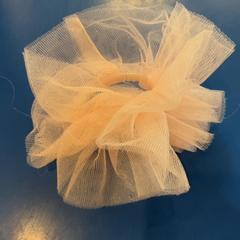 Scrunchie, amint azt IKEA福岡新宮 az iLost segítségével jelentette.
