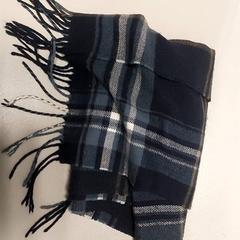 Kleding - Sjaal, ako bolo nahlásené Centraal magazijn pomocou iLost