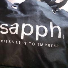 Táska handdoek, amint azt Centraal magazijn az iLost segítségével jelentette.