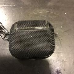 Oorcase, gisa salatu by Qbuzz U-OV iLost erabiliz