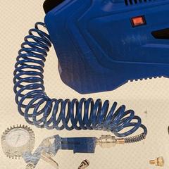 Compressor & Compresseur Blauw, come riportato da IKEA Hasselt utilizzando iLost