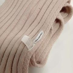 Xal Calvin klein sjaal beige, segons ha informat HU Amersfoort mitjançant iLost