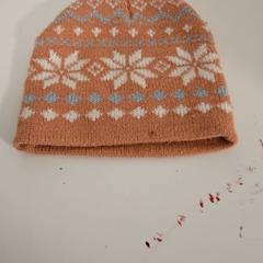 Gorro, segundo informou IKEA Mons usando iLost