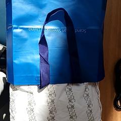 Bolsa & Almohada White 2X, ha sido reportado por BOAT&CO con iLost