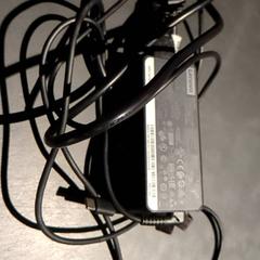 Laddare för bärbar dator - Lenovo - usb-c, rapporterat av Universiteit Gent - Faculteitsbibliotheek LW med iLost