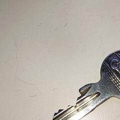 Chiavi, come riportato da Regio Antwerpen - Brussel utilizzando iLost