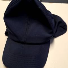 Keps Donkerblauw, rapporterat av Connexxion Haarlem IJmond med iLost