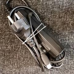 Claaic charger Zwart, a été signalé par Heidelberglaan 15 utilisant iLost