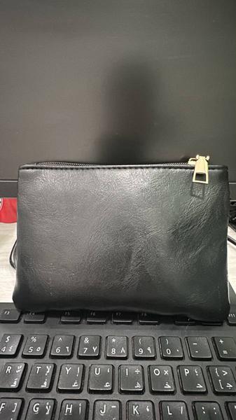 Hand luggage اسود