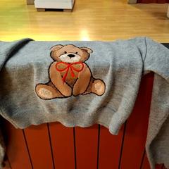 Pull Griw, a été signalé par IKEA Paris Nord Roissy utilisant iLost