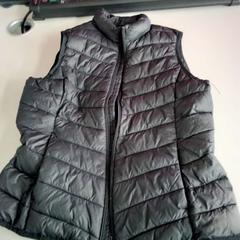 Veste, a été signalé par Twisto utilisant iLost