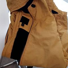 Bunda Moutarde, jak nahlášeno IKEA Brest Guipavas pomocí iLost