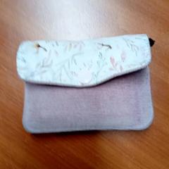 財布 Keuppens がiLostで Centraal magazijn によって報告されました