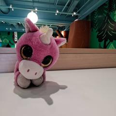 Peluche Roze eenhoorn, ha sido reportado por IKEA Wilrijk con iLost