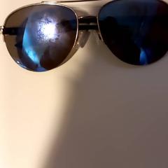 Zonnebril, zoals gemeld door Arriva Limburg Noord met iLost