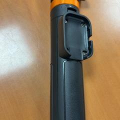 Camera support equipment, as reported by ibis Schiphol Amsterdam Airport using iLost
