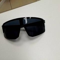 Gafas de sol, ha sido reportado por ilévia con iLost