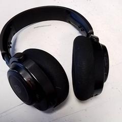 Auriculares, segundo informou Hermes Eindhoven usando iLost