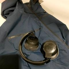 Täcka & Hörlurar, rapporterat av TU/e - Receptie Neuron med iLost