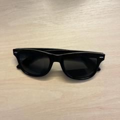 Okulary słoneczne, zgłoszono przez Keolis Landskrona przy użyciu iLost