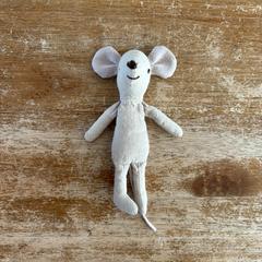 Knuffel muis, som rapportert til iLost