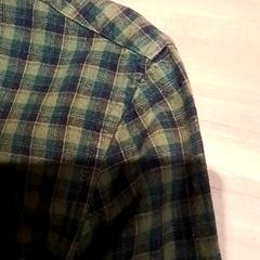 Halenka Geruite blouse, jak nahlášeno Beekse Bergen Resorts en Hotel pomocí iLost