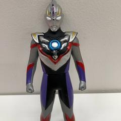 ウルトラマン がiLostで IKEA新三郷 によって報告されました