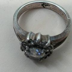 Ring, gemeldet von IKEA Gent über iLost