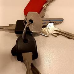 Keychain, as reported by Arriva Limburg Noord using iLost