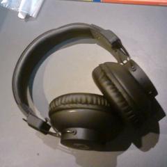 İLost kullanarak SnowWorld Landgraaf tarafından bildirildiği gibi Kulaklıklar