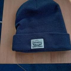 Keps zwart, rapporterat av UVO Vervoer med iLost