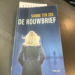 Könyv, amint azt Gebo Tours az iLost segítségével jelentette.