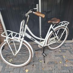 Witte Sparta dames transportfiets, segons s'ha informat a iLost