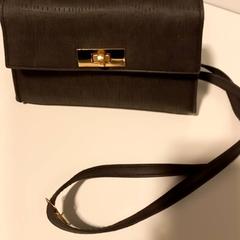 Handbag, as reported by Arriva Limburg Noord using iLost