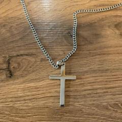 Náhrdelník, ako bolo nahlásené MEININGER Hotel Marseille Centre la Joliette pomocou iLost