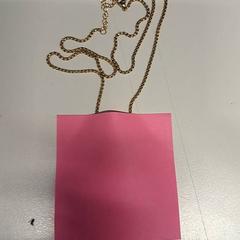 Ketting met  hangers, zoals gemeld door St. Antonius Ziekenhuis Nieuwegein met iLost