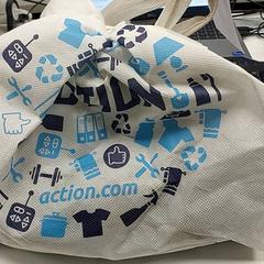 Saco - Draagtas Action, como reportado por Centraal magazijn utilizando o iLost