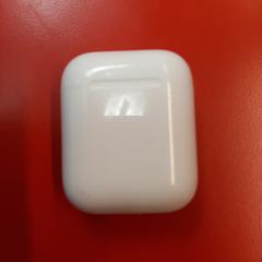 Airpods, zoals gemeld door UvA REC met iLost